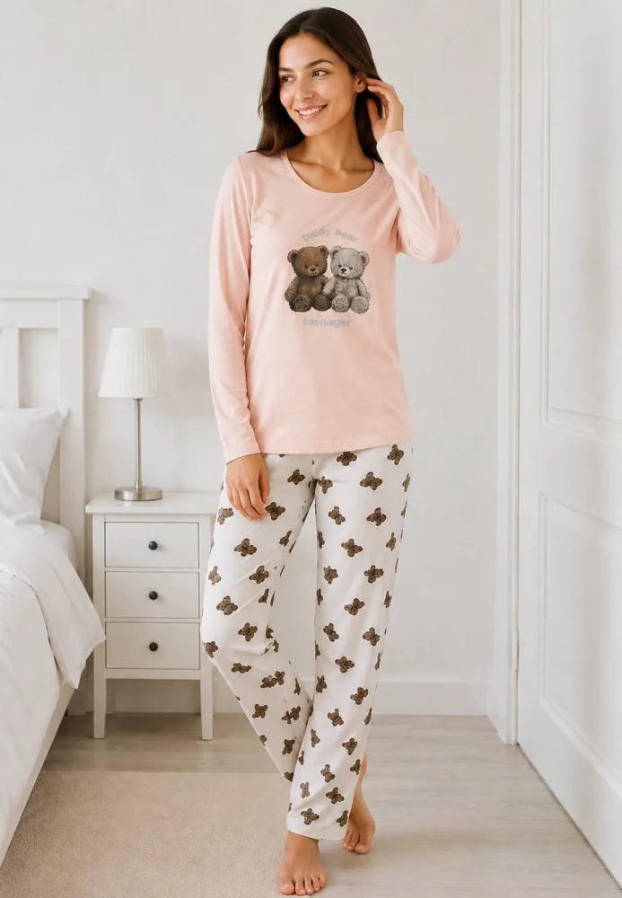 Pijama dama Roz Pudra/Alb, bluza cu maneca lunga si imprimeu ursuti, pantaloni lungi cu model ursuleti — imagine 3