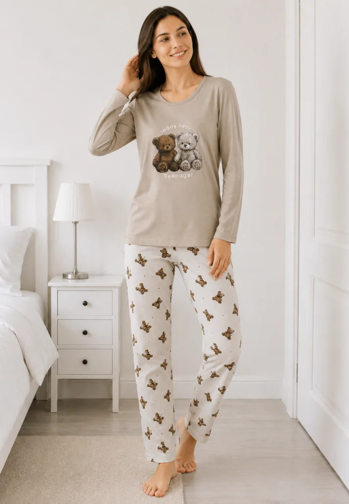 Pijama dama Bej, bluza cu maneca lunga si imprimeu ursuti, pantaloni lungi cu model ursuleti