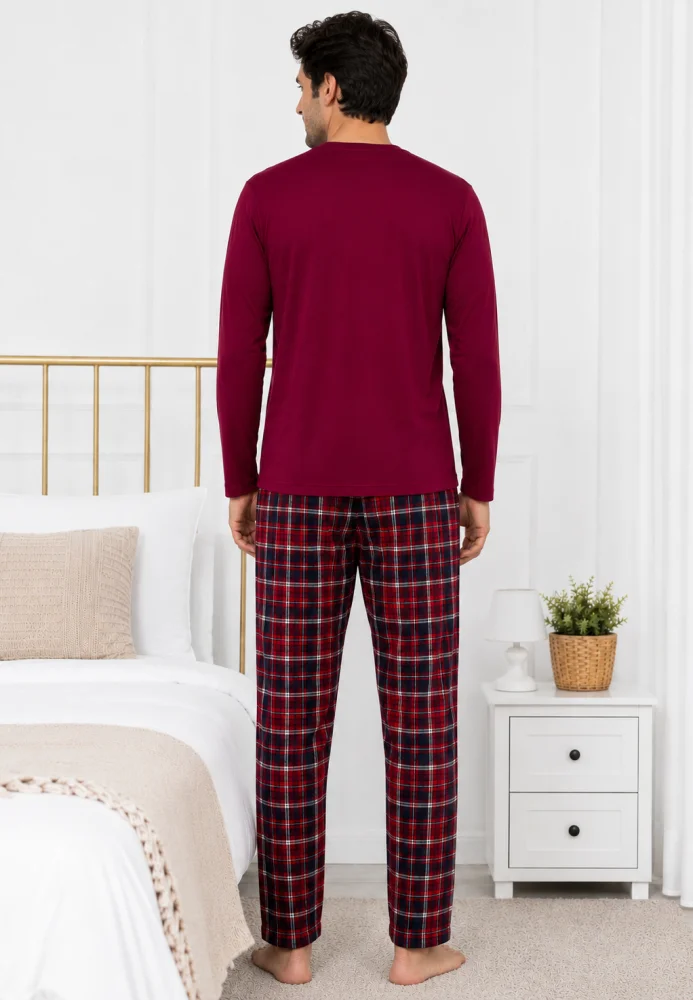 Pijama Bărbați  bumbac – Bluză Vișinie cu Imprimeu și Pantalon în Carouri — imagine 2