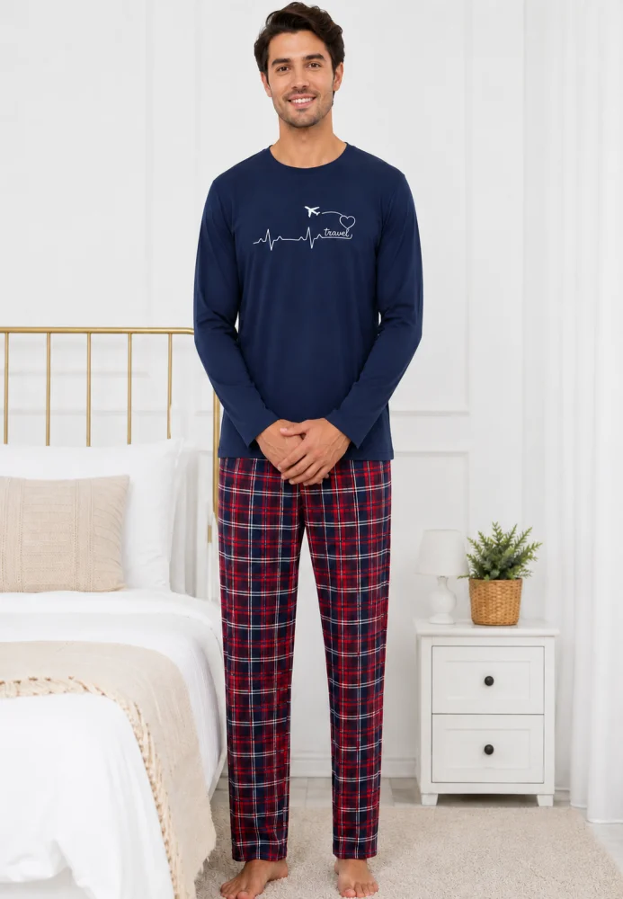 Pijama Bărbați Lejeră – Bluză Albastru Închis și Pantalon Carouri Roșu/Bleumarin