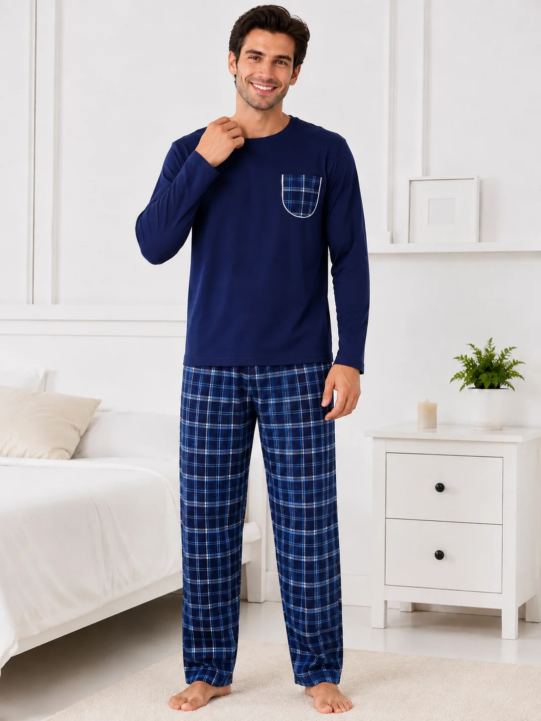Pijama Bărbați Călduroasă și Confortabilă, Bluză Navy cu Buzunar și Pantalon Carouri Plaid