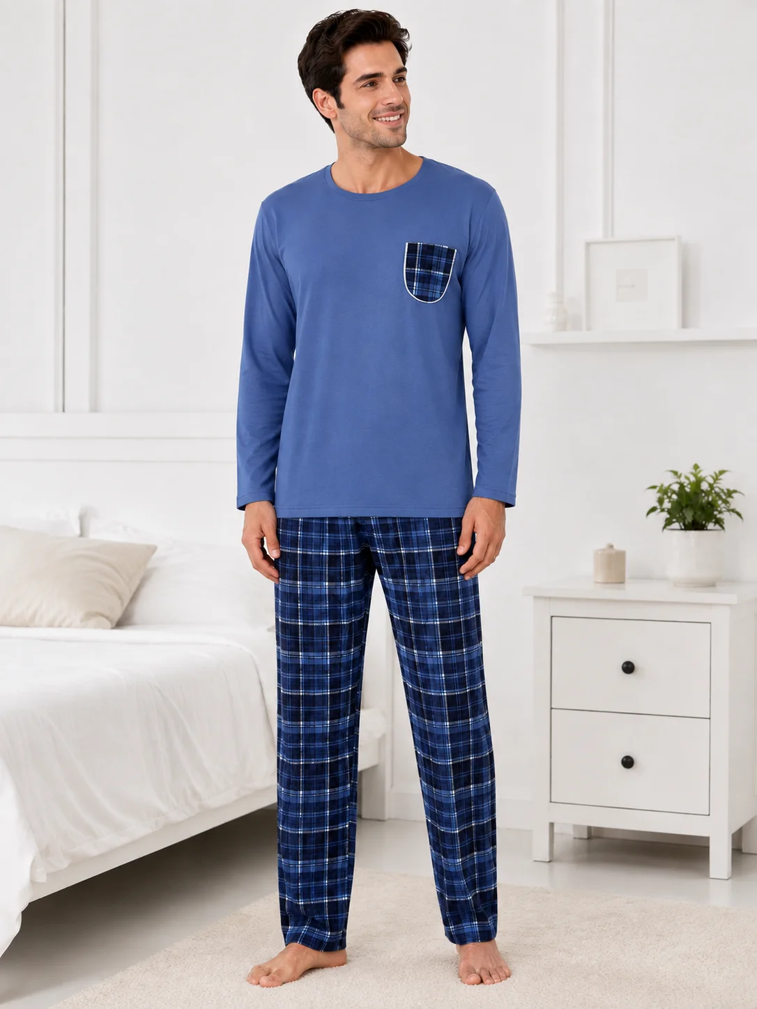 Pijama Bărbați Călduroasă și Confortabilă, Bluză Albastru Indigo cu Buzunar și Pantalon Carouri Plaid — imagine 4