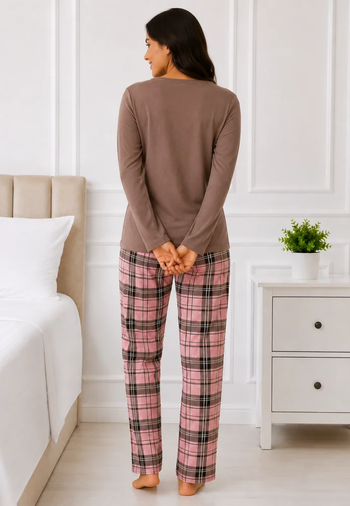 Pijama damă cu bluză,mânecă lungă și pantaloni în carouri — imagine 2