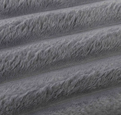 Lenjerie de Pat Cocolino cu Blăniță tip Iepuraș – 4 Piese, Cu Elastic, Ultra-Pufoasă — imagine 3