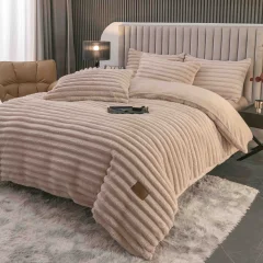 Lenjerie de Pat Cocolino cu Blăniță tip Iepuraș – 4 Piese, Cu Elastic,Nud