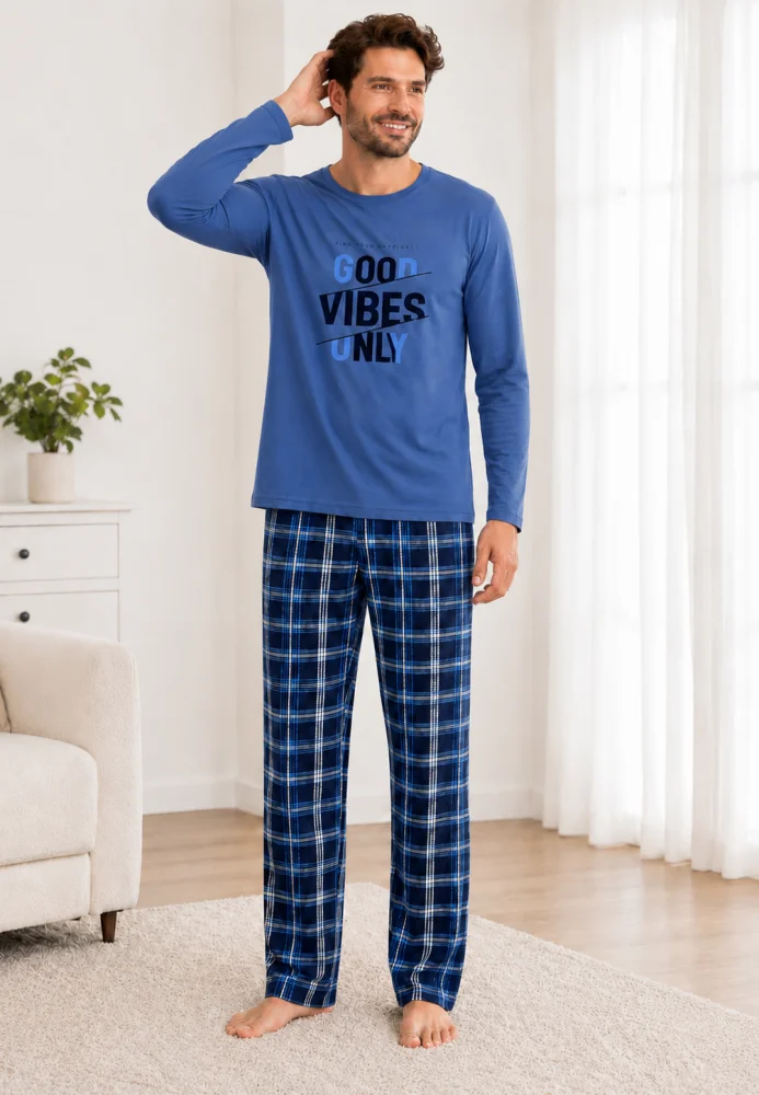 Pijama elegantă bărbați, Bluză albastră cu mânecă lungă și pantaloni în carouri, Loungewear — imagine 1