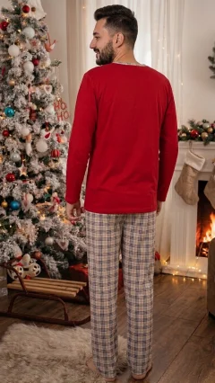 Pijama bărbătească de Crăciun, roșie, cu imprimeu Ho Ho Ho și pantaloni în carouri