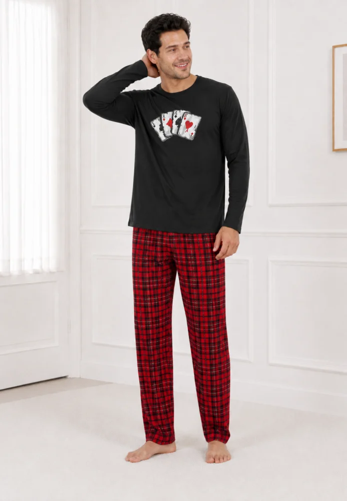 Pijama Bărbați cu Mânecă Lungă, Bluză Neagră cu Imprimeu Cărți de Joc și Pantalon în Carouri, Negru / Roșu