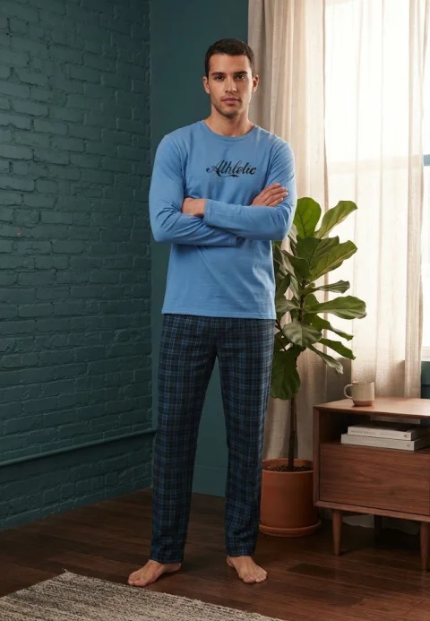 Pijama pentru bărbați, Bluză mânecă lungă cu imprimeu „Athletic” și Pantalon lung în carouri — imagine 1