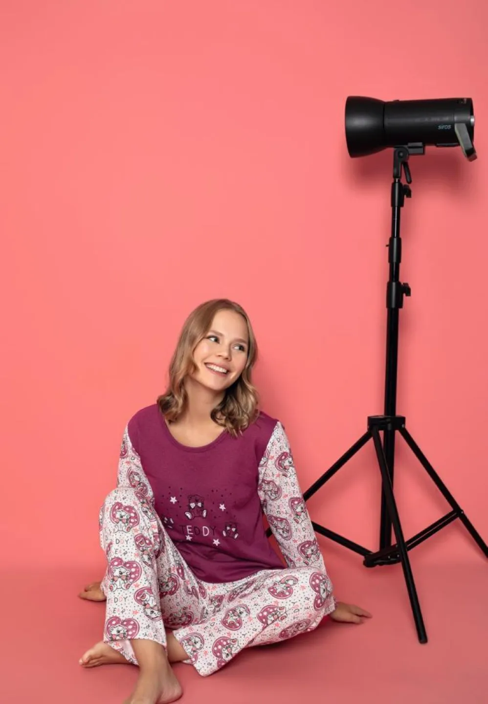 Pijama Damă Confortabilă – Vătuită, Mâneci Lungi, Model Urș - 3
