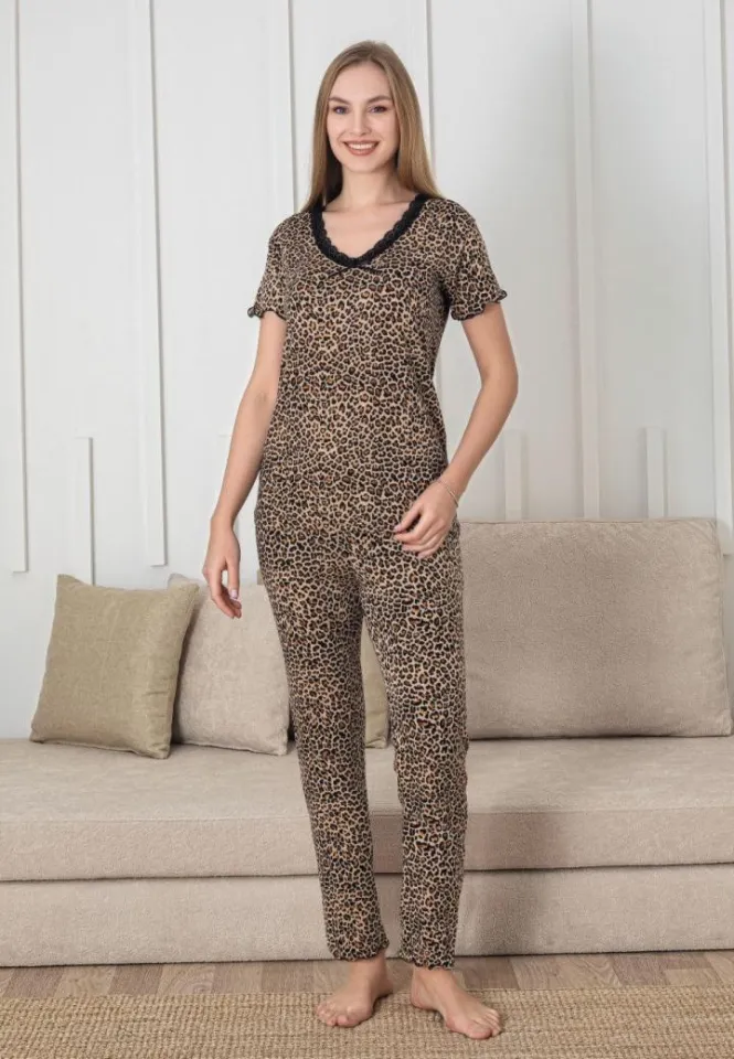 Pijama damă mânecă scurtă stilată – Bumbac leopard, pantaloni lungi cu dantelă neagră