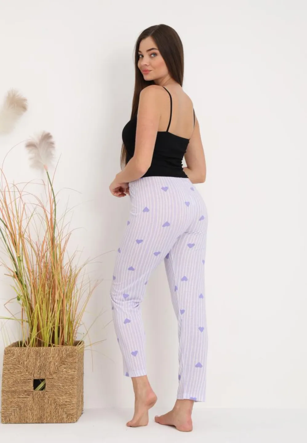 Pantaloni Damă pentru Pijamale cu Imprimeu Inimioare Mov – Stil Cozy și Feminin - 2