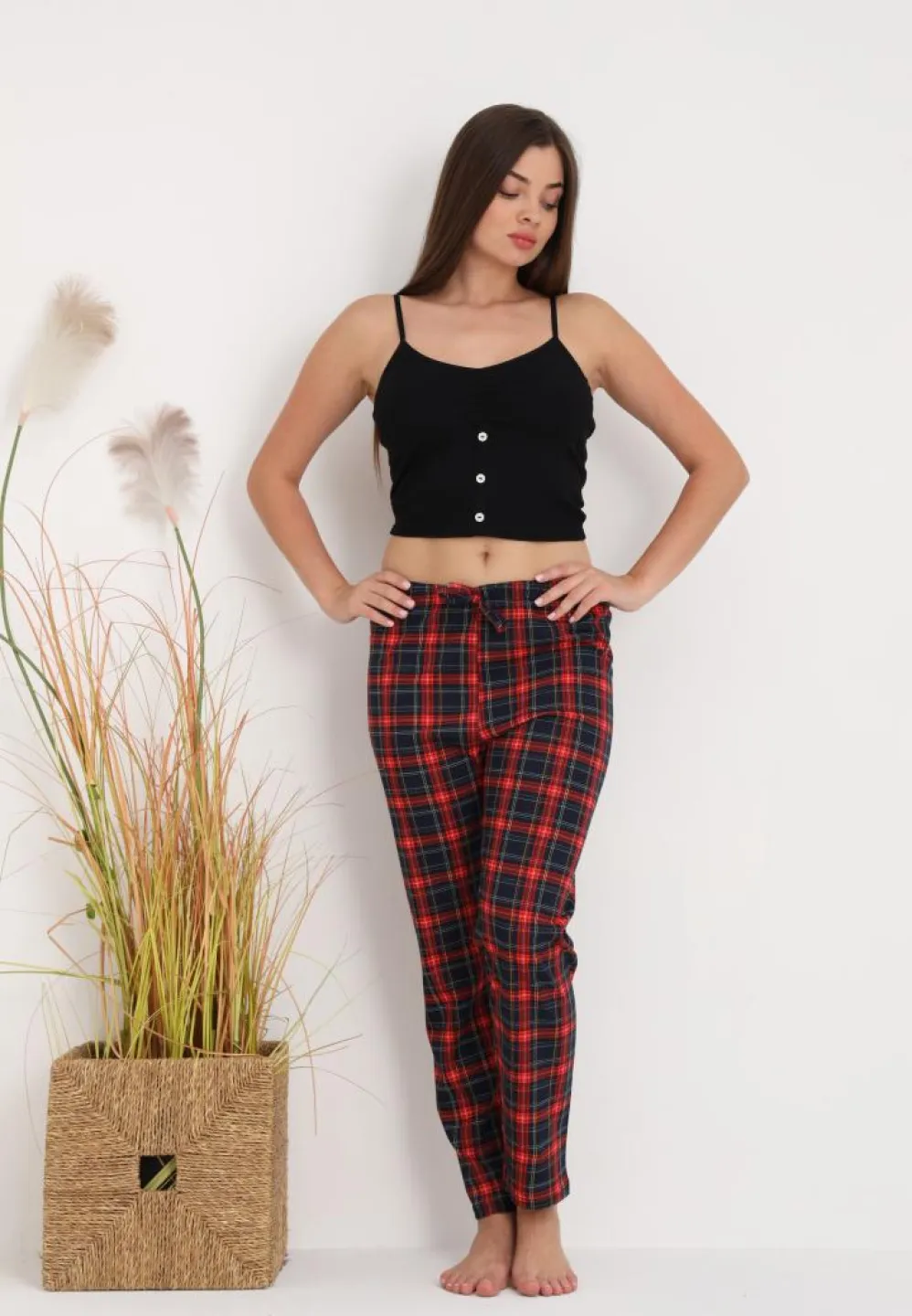 Pantaloni Damă lejeri – Stil și Libertate de Mișcare - 3