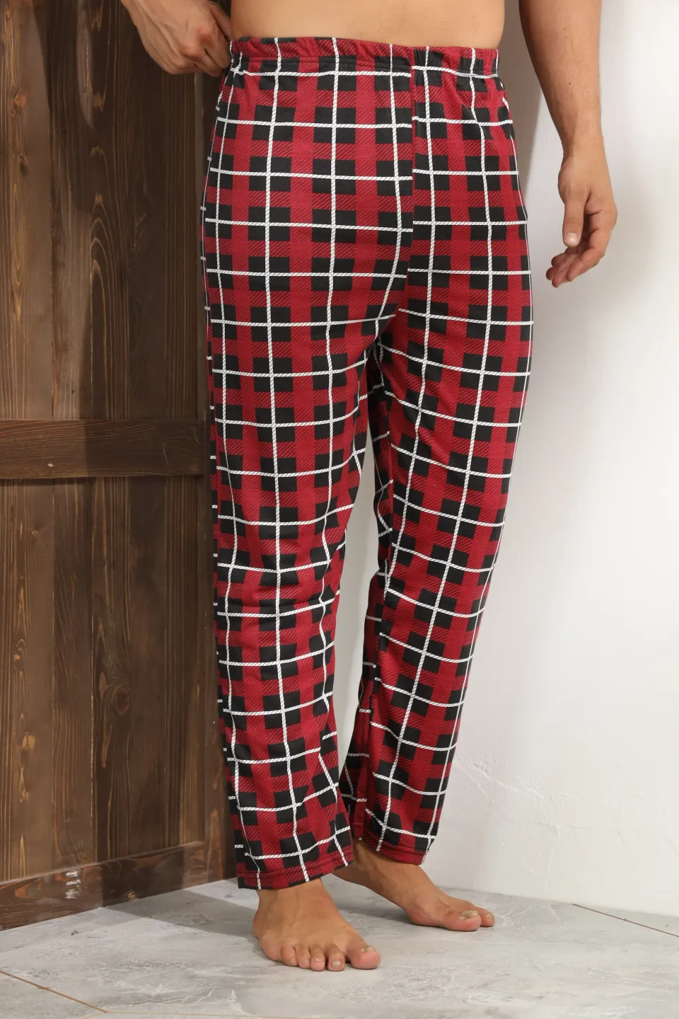 Pantalon pijama bărbați – carouri alb-negru pe fond roșu elegant,M - 3