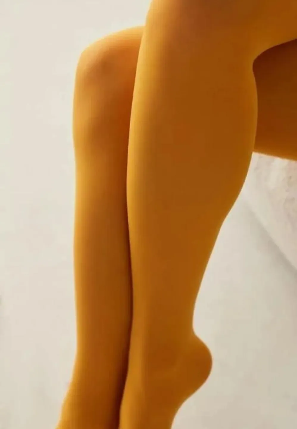 Dres Penti Micro 40 DEN – Feminitate și Rafinament în Mustar Mat - 2