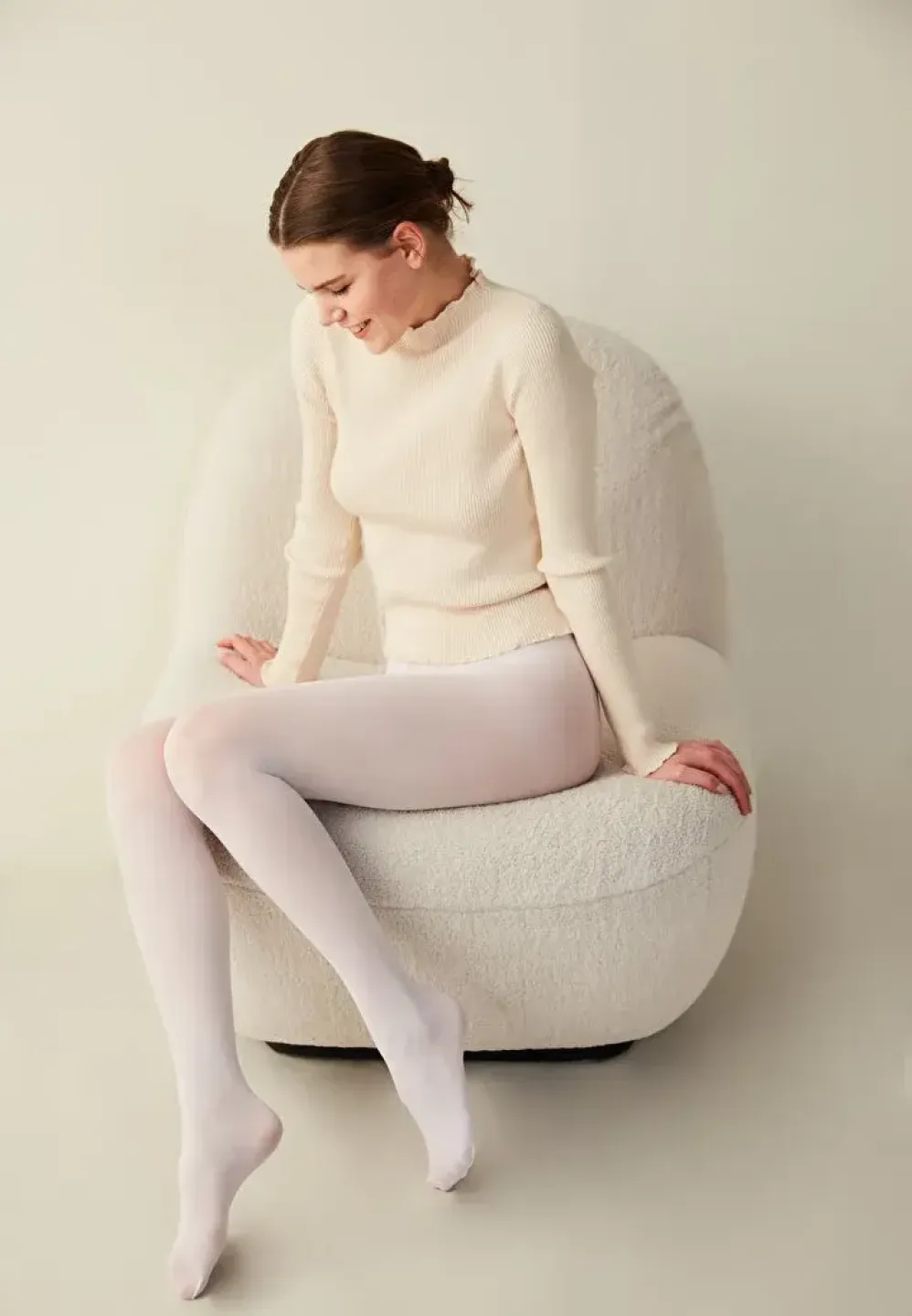 Dres Penti Micro 40 DEN – Feminitate și Rafinament în Alb Mat - 1