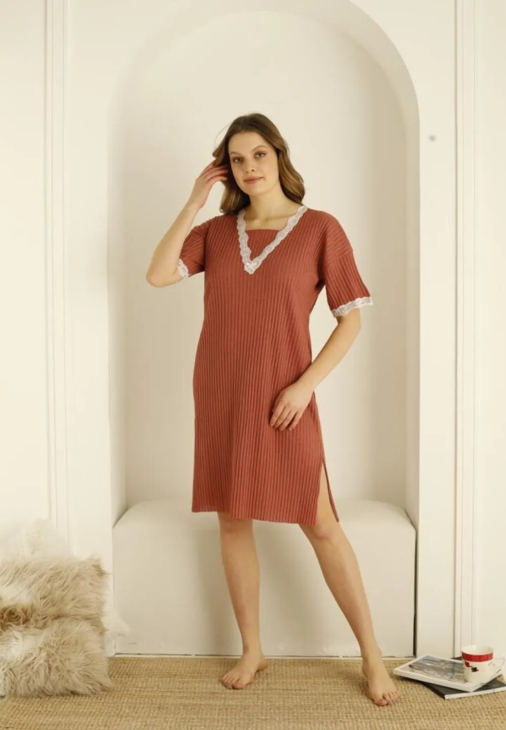 Rochie Elegantă Dama Plisată cu Dantelă și Mâneci - 4