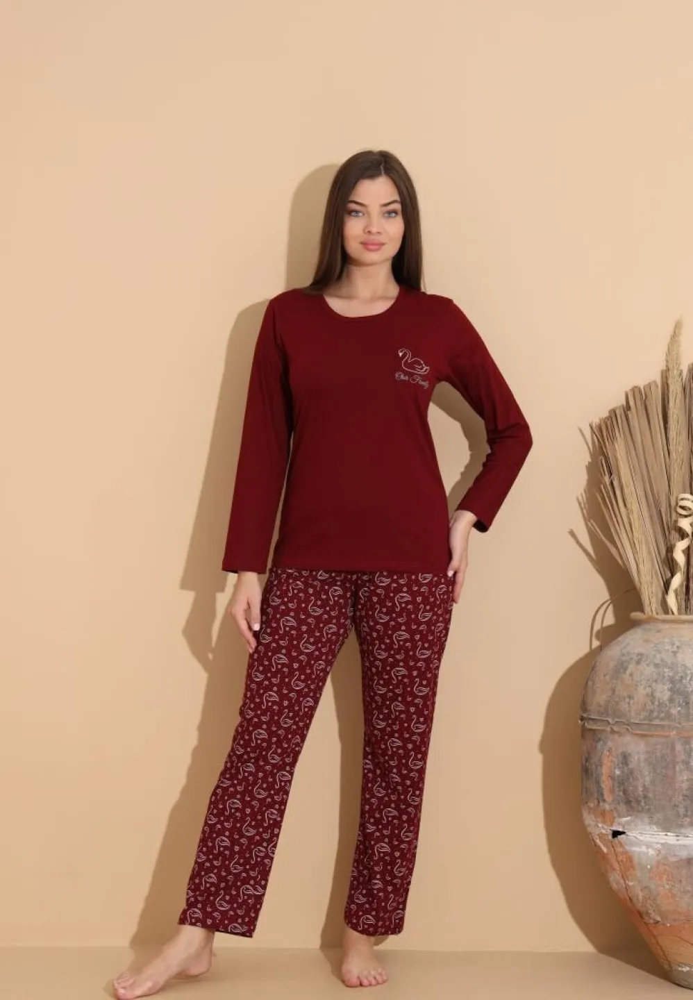 Pijama damă cu pantaloni cu imprimeu flamingo și bluză „Our Family”, visiniu bordo - 1