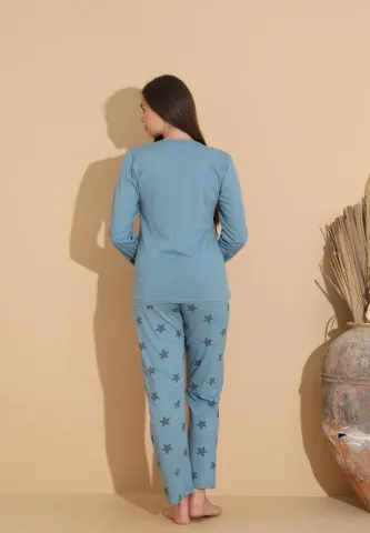 Pijama damă cu pantaloni cu imprimeu stele negre și bluză „She is Art”, albastru deschis hover