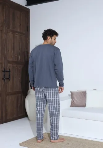 Pijama Barbati ,Maneca si Pantaloni Lungi,Culoare Gri cu Alb hover