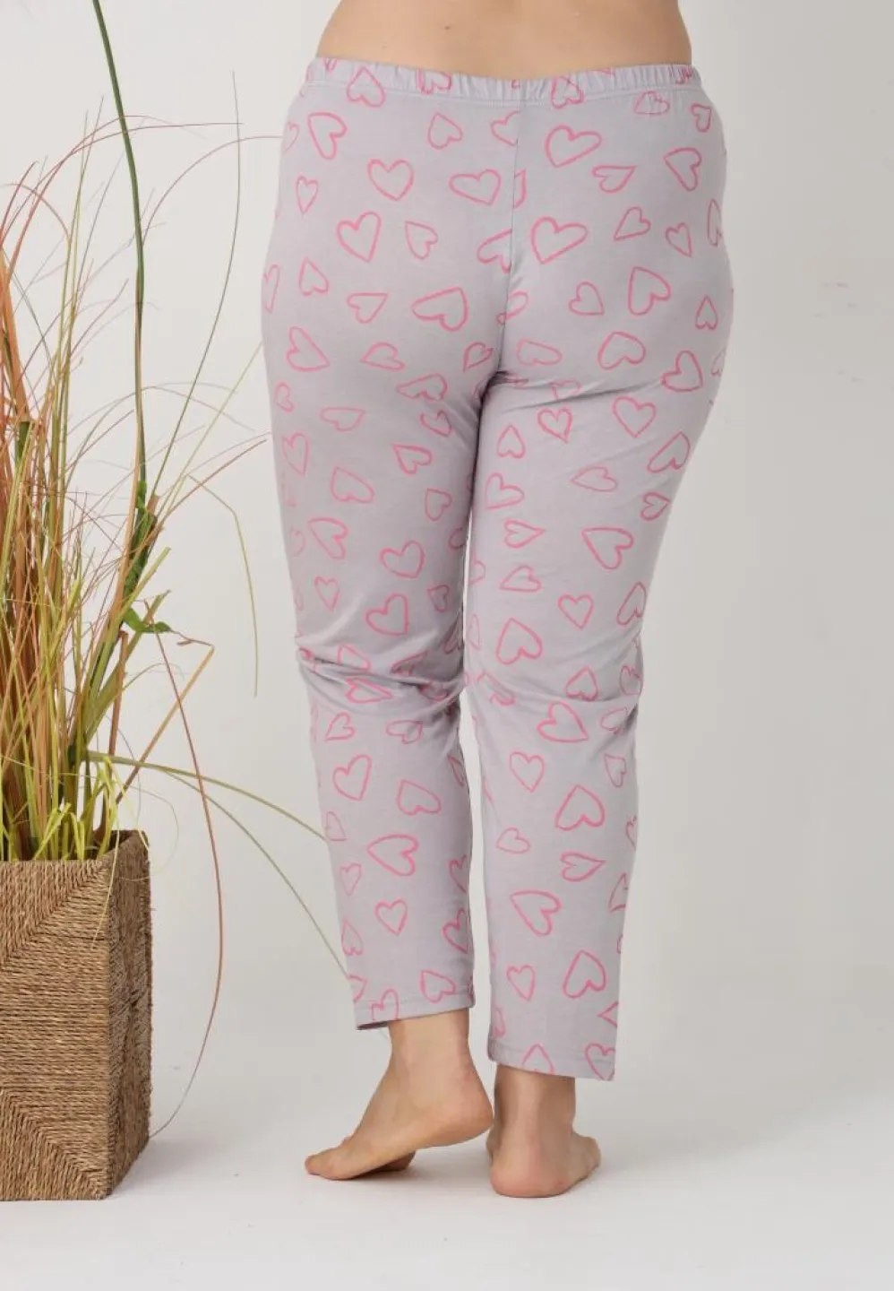 Pantalon damă Big Size, roz cu inimioare gri - 3