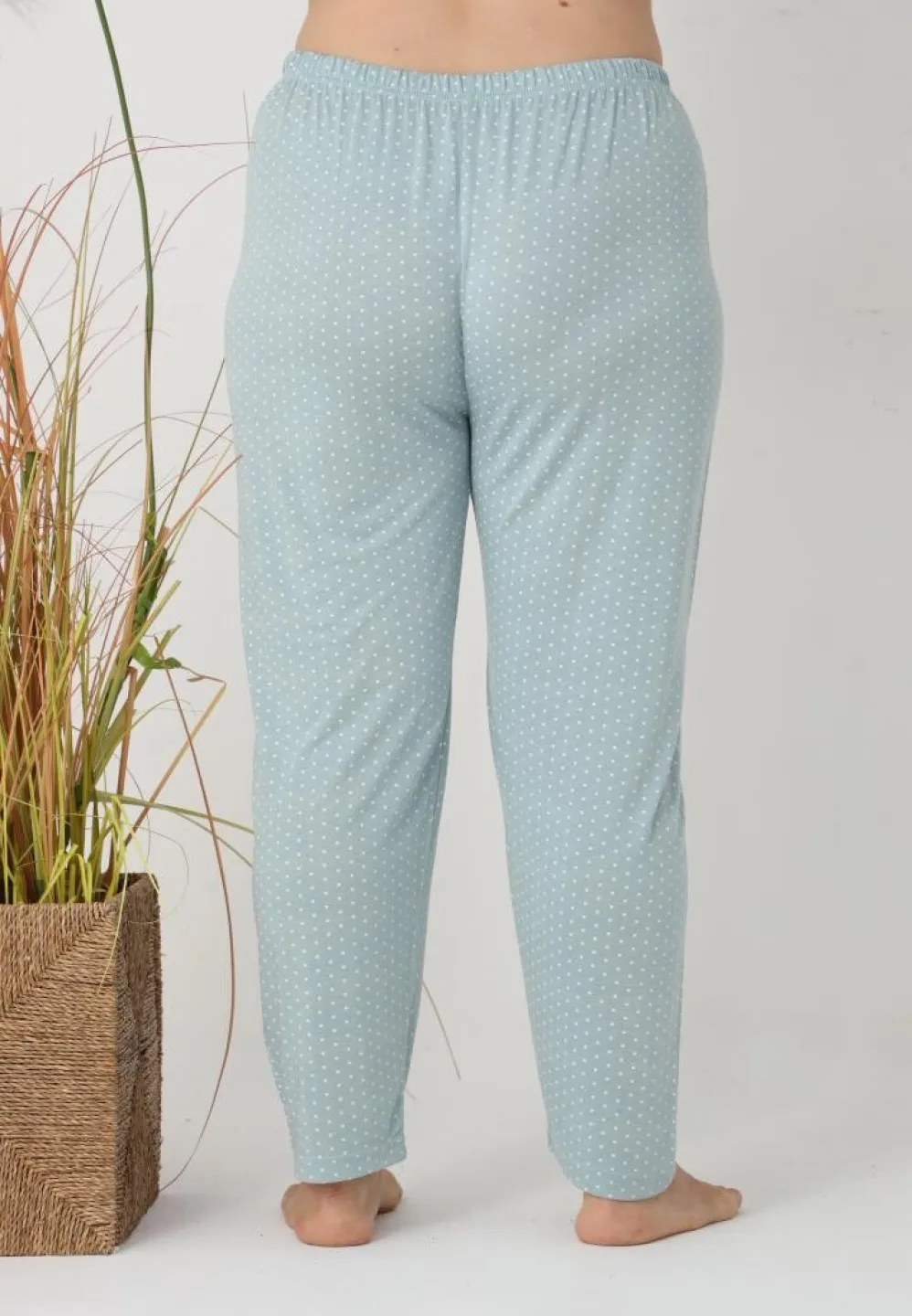 Pantaloni de pijama damă Big Size, puncte albe pe fundal verde - 3