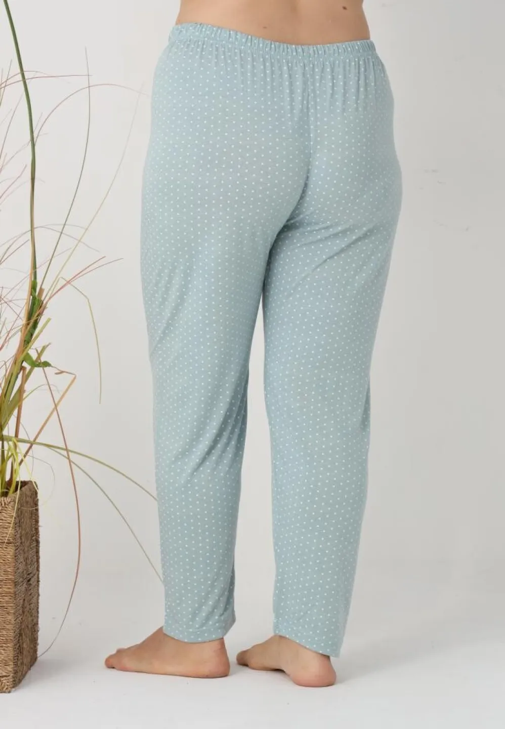 Pantaloni de pijama damă Big Size, puncte albe pe fundal verde - 4