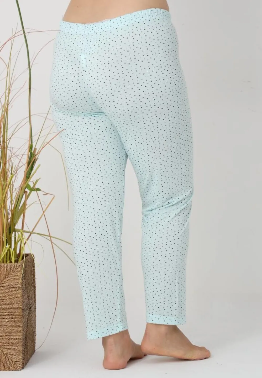 Pantaloni de pijama damă Big Size, puncte negre pe fundal turcoaz - 2