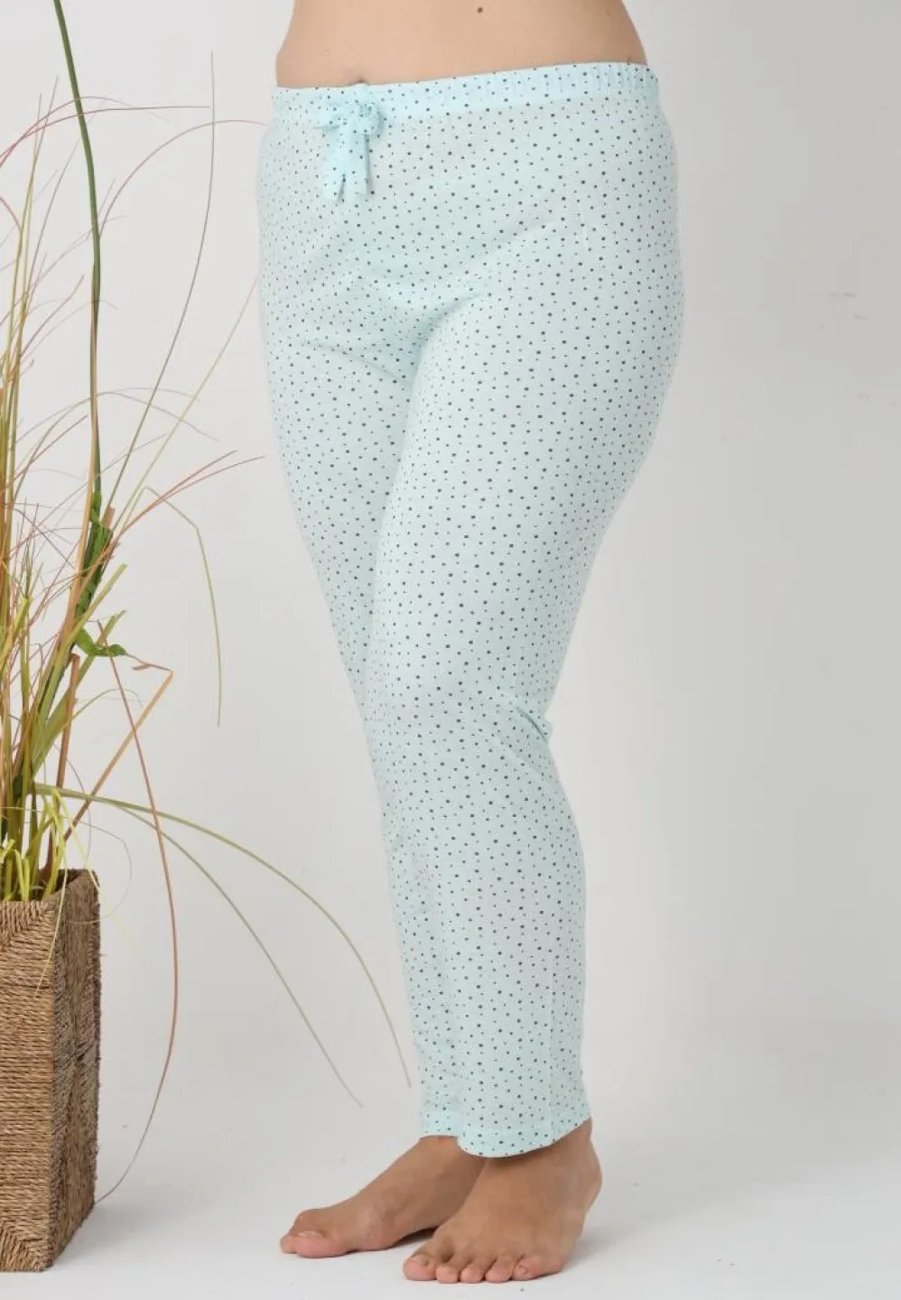 Pantaloni de pijama damă Big Size, puncte negre pe fundal turcoaz - 4