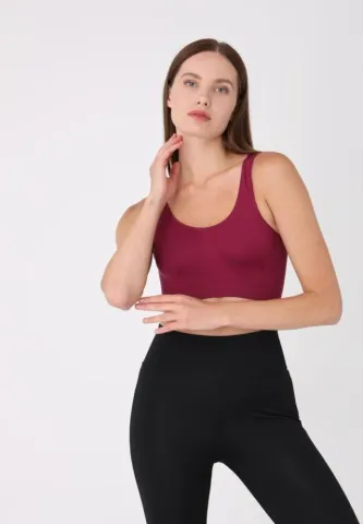Bustieră elegantă damă, bretele late, fără push-up, bordo