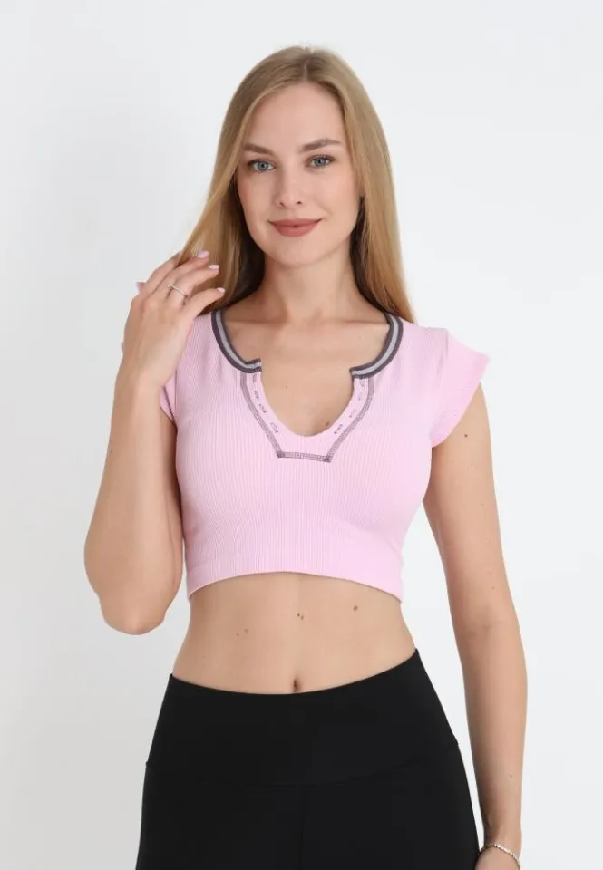 Tricou casual crop damă, roz cu mânecă scurtă