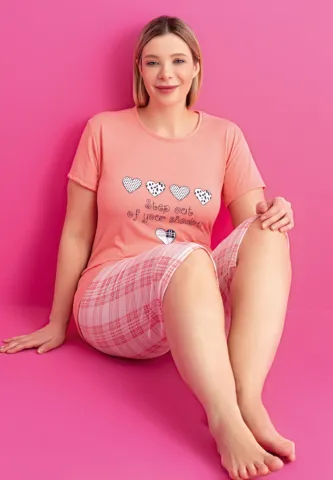 Pijama damă big size tricou + pantaloni 3/4 imprimeu Step Out of Your Shadow damă bumbac hover