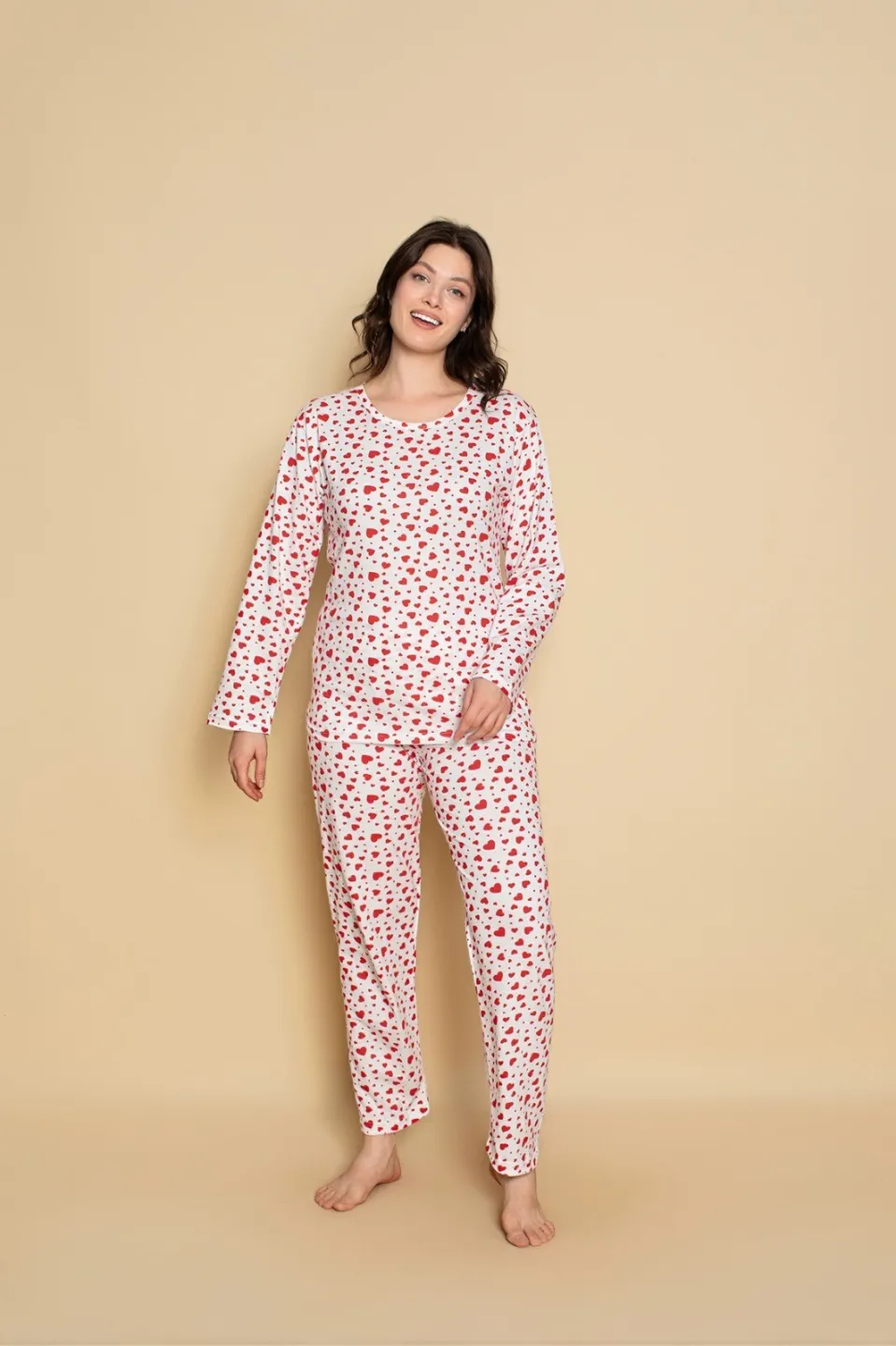 Pijama damă – Design Romantic cu Inimioare, Mânecă Lungă și Pantaloni Lungi - 2