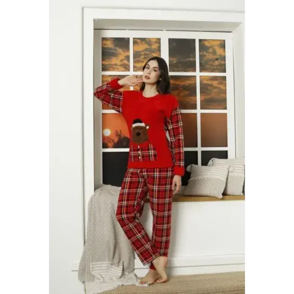 Pijama damă cocolino, set roșu, pufoasă, cu urs cu căciuliță pentru serile reci
