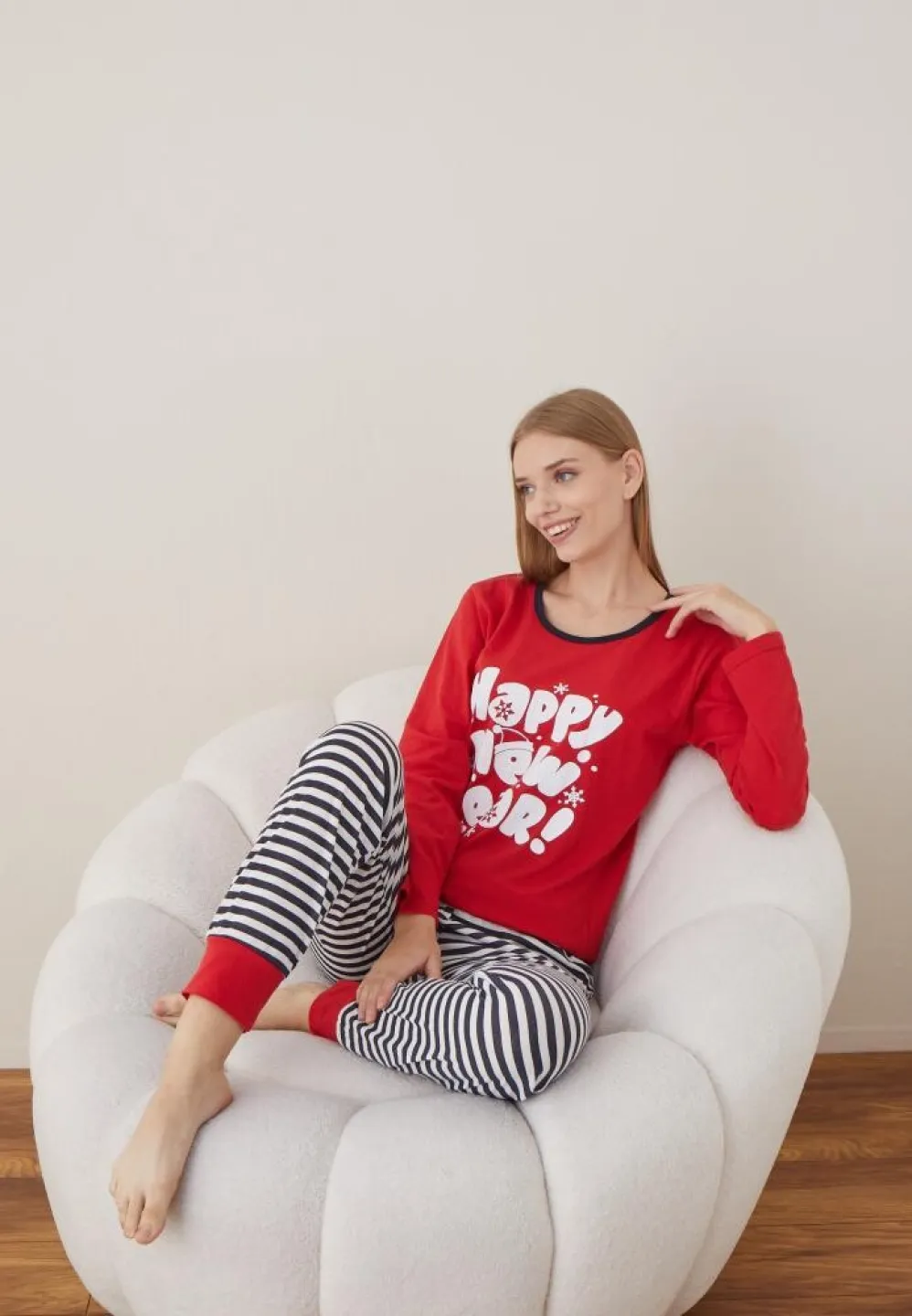 Pijama Craciun Dama Rosu HAPPY NEW YEAR Maneca Lunga Pantalon Lungi - 3