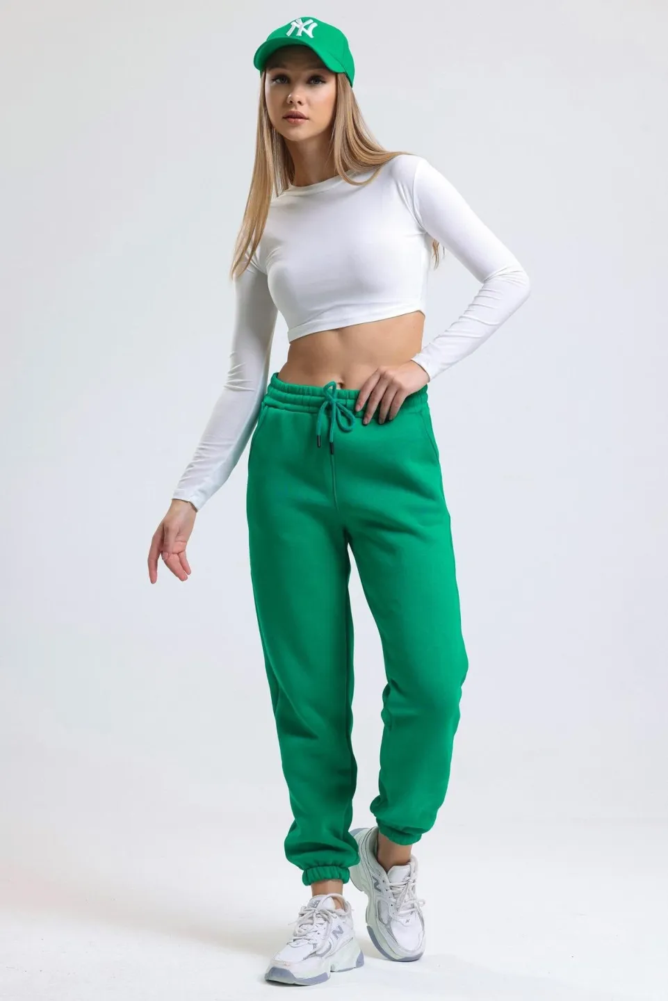 Pantalon de trening sport damă, verde, cu buzunare laterale - 3